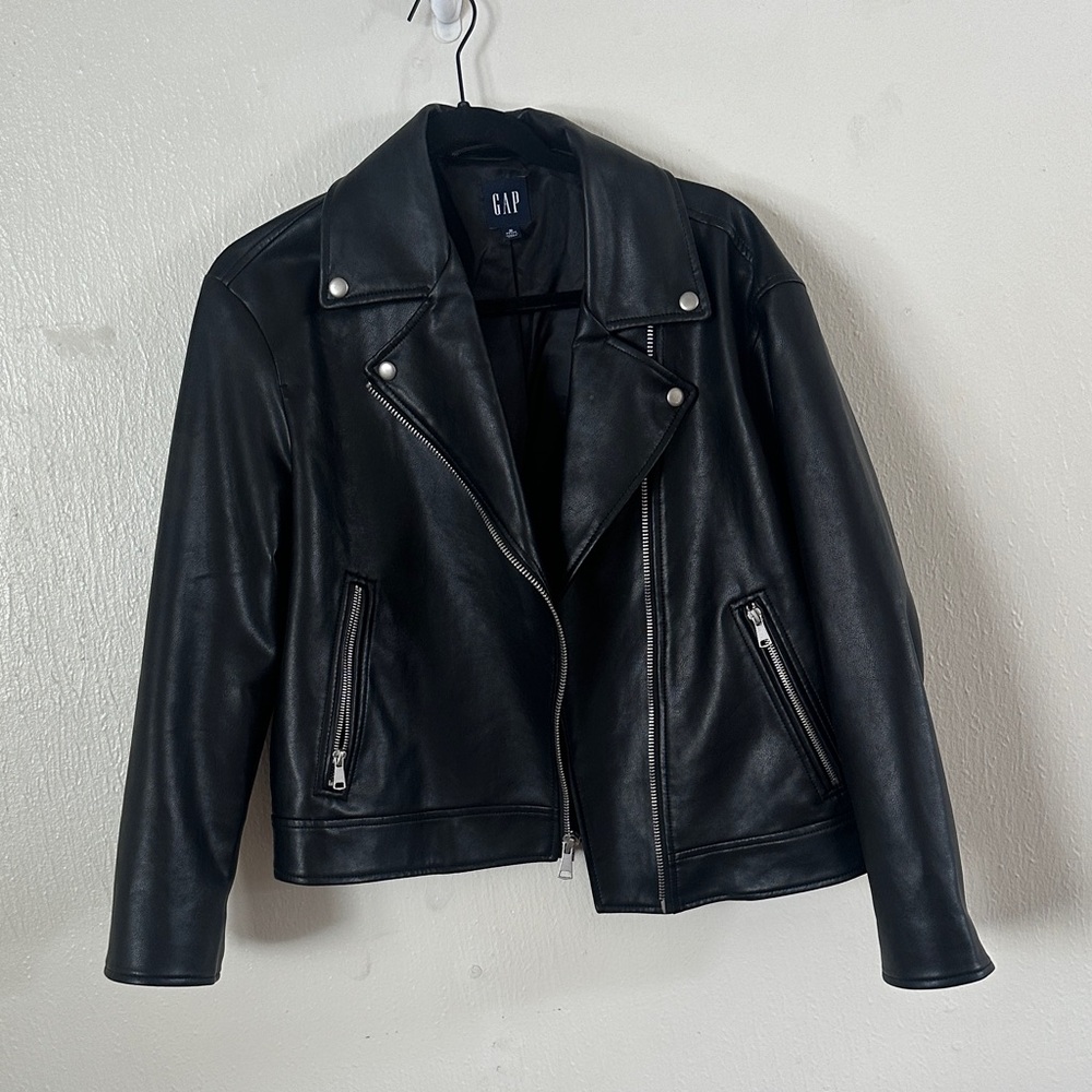 GAP Women's Classic Black faux Leather Jacket